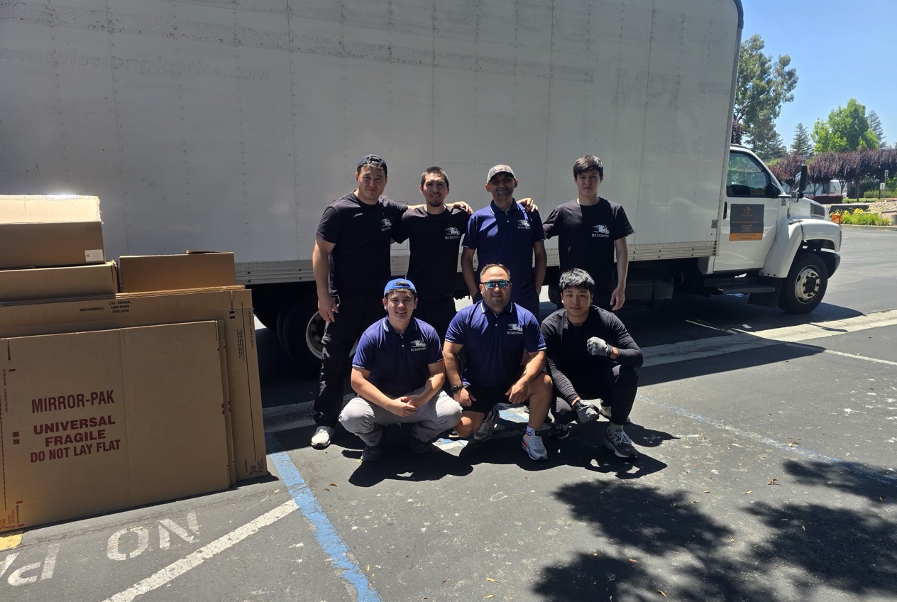 The B2 Moving crew at the yard